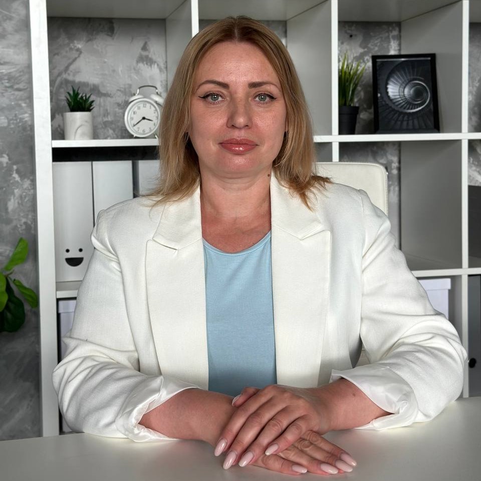 Олена Шапар